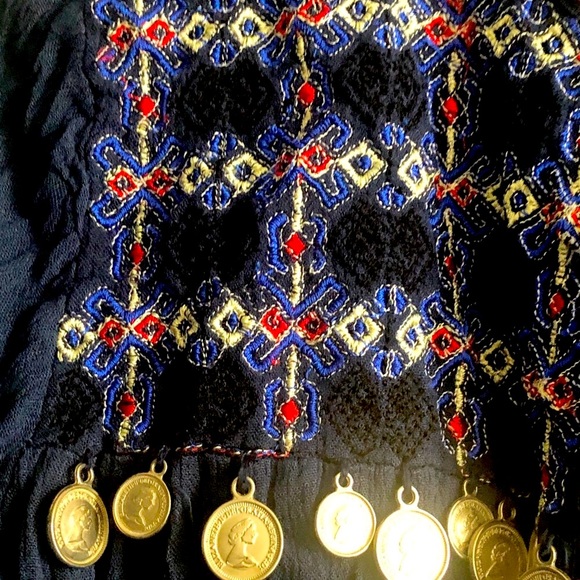 Embroidered Top NWOT Boho Coin Detail Navy Blue Size L Beautiful Fabric Feminine - Picture 5 of 9